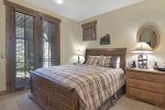 Lodges 1120- Third Bedroom with a Cozy Queen Size Bed, Access to Outside Patio